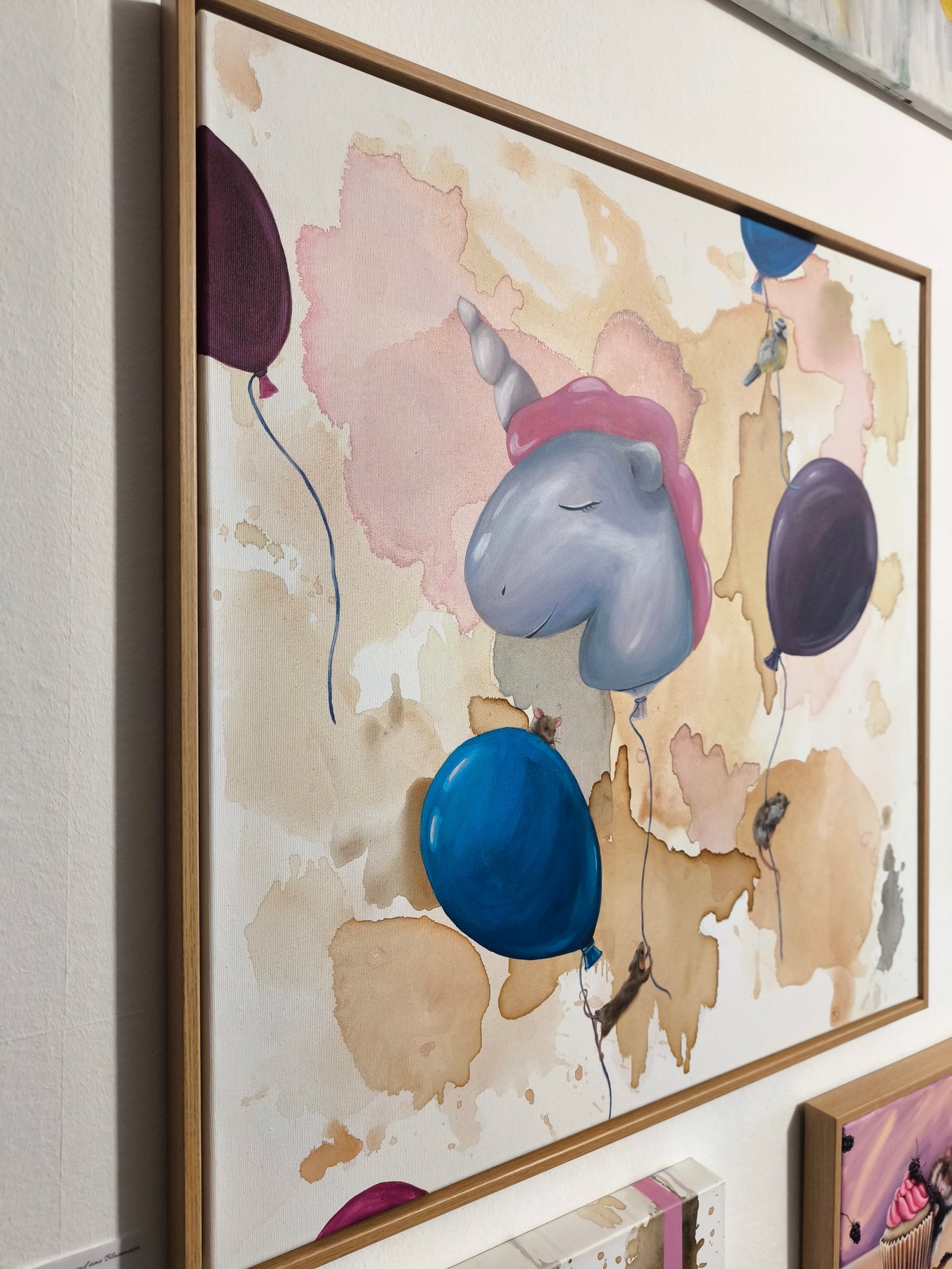 Drei Mäuse und eine Blaumeise